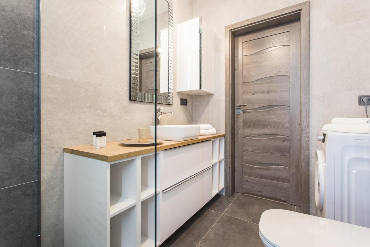City Of The Kings - Grey Apartment Krakov Exteriér fotografie